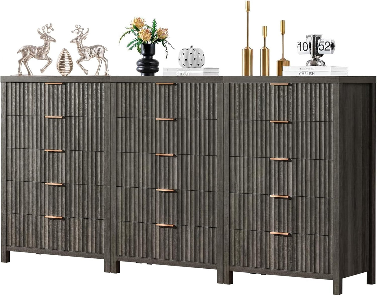 Wooden Fluted 5-Drawer Chest with Curved Silhouette Design